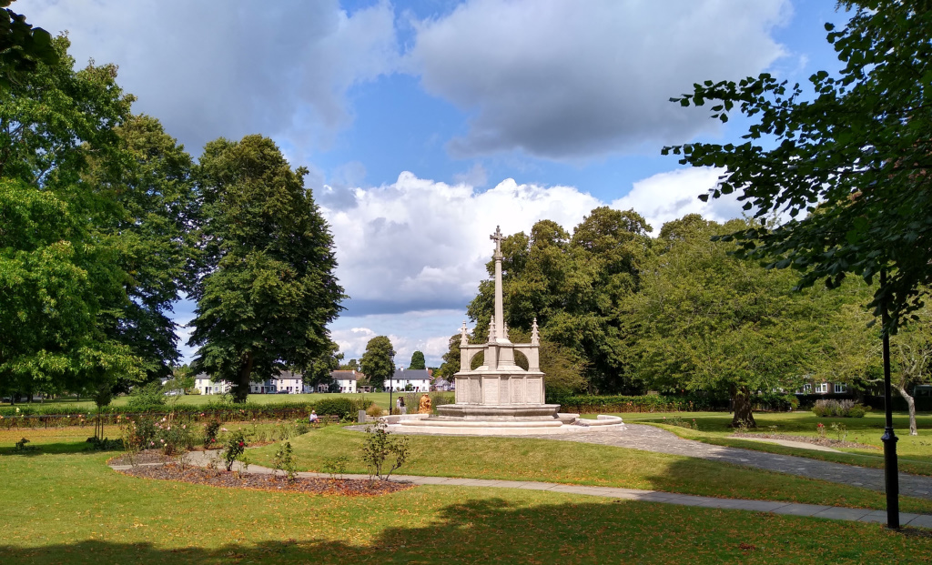 Litten and War Memorial from the south west corner